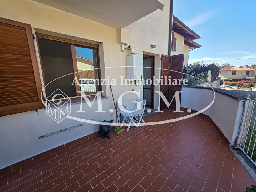 Immagine 12 di Appartamento in vendita  a Santa Maria A Monte