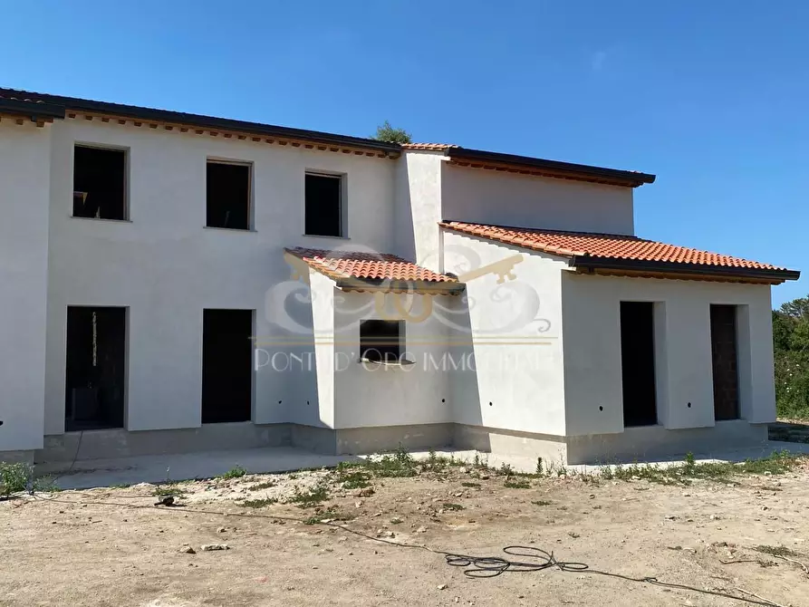 Immagine 11 di Porzione di casa in vendita  a Vecchiano