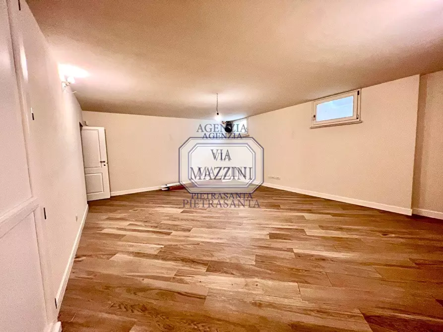 Immagine 20 di Villa in vendita  a Pietrasanta