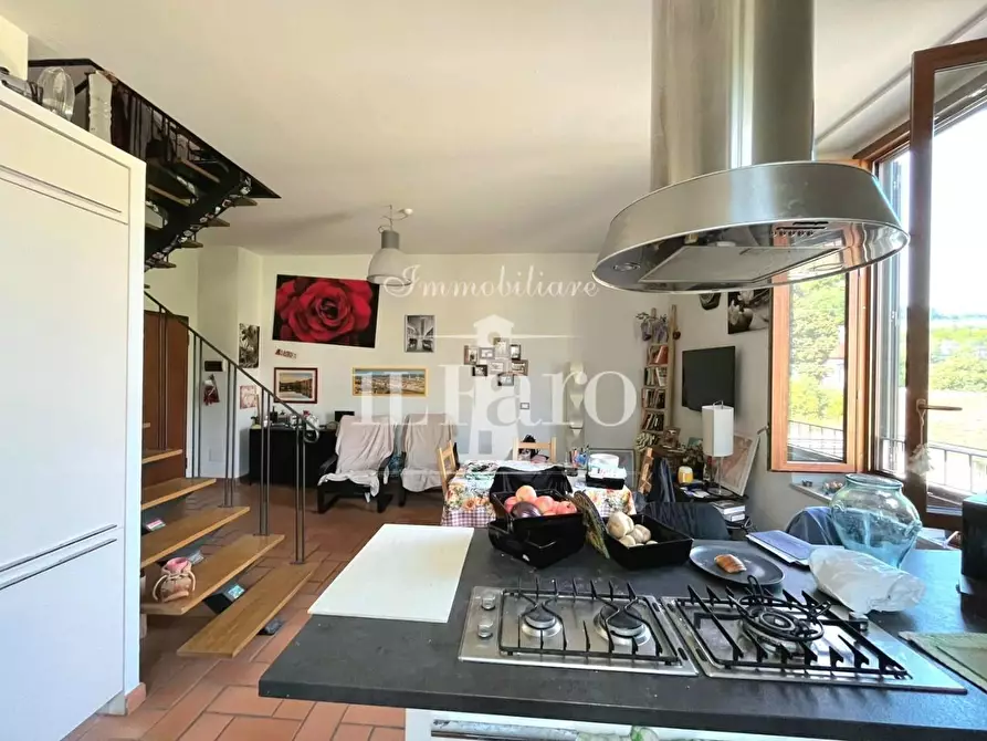 Immagine 4 di Appartamento in vendita  a Signa