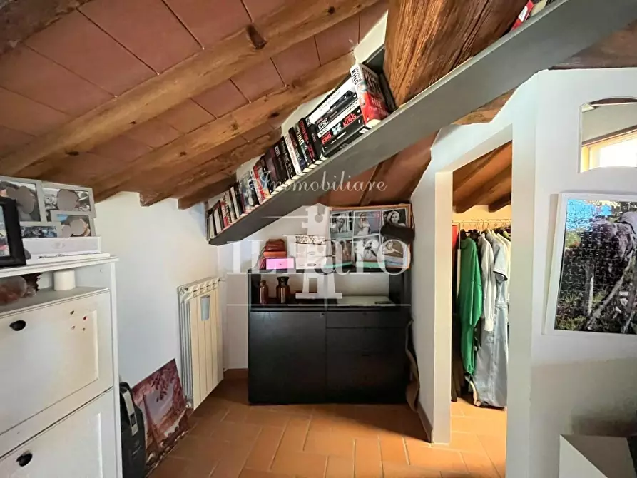 Immagine 9 di Appartamento in vendita  a Signa