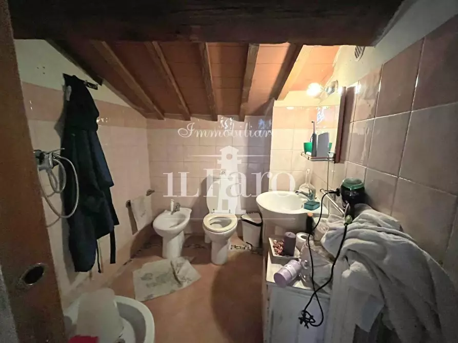 Immagine 12 di Appartamento in vendita  a Signa