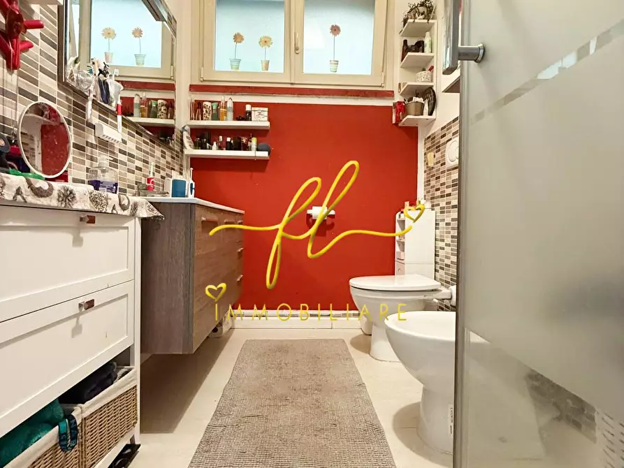 Immagine 22 di Appartamento in vendita  a Montescudaio