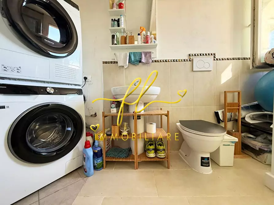 Immagine 29 di Appartamento in vendita  a Montescudaio