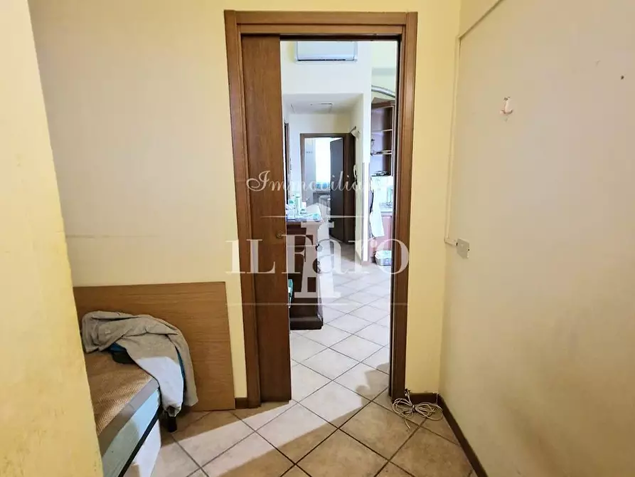 Immagine 19 di Appartamento in vendita  a Campi Bisenzio