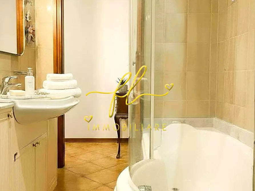 Immagine 6 di Appartamento in vendita  a Suvereto