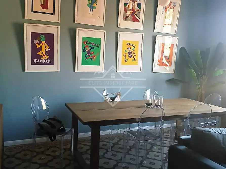 Immagine 1 di Appartamento in vendita  a Carrara