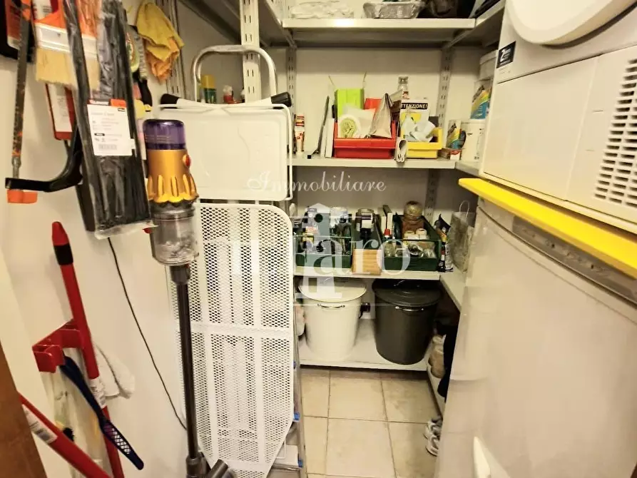 Immagine 31 di Appartamento in vendita  a Campi Bisenzio