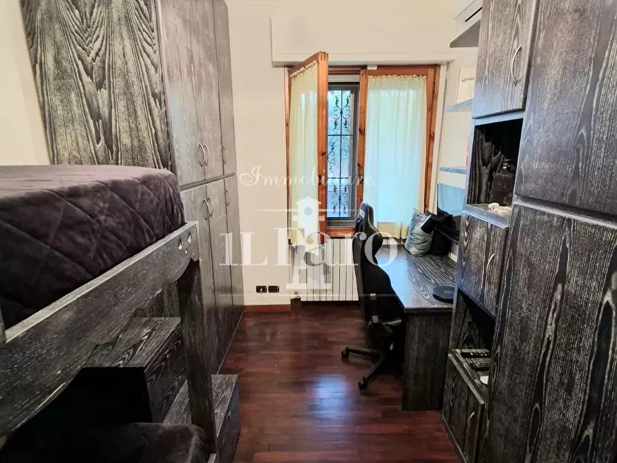 Immagine 19 di Appartamento in vendita  a Campi Bisenzio