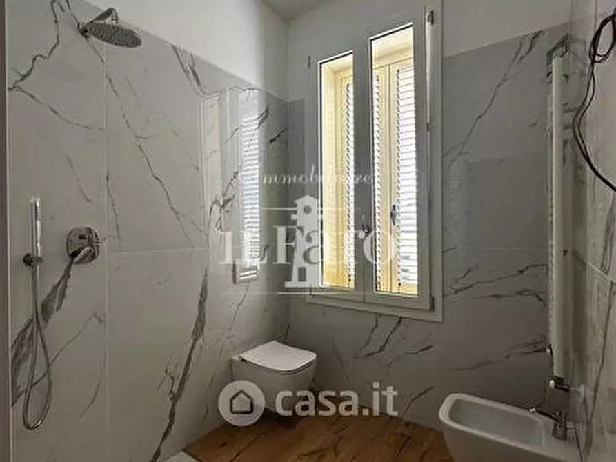 Immagine 8 di Terratetto in vendita  a Campi Bisenzio