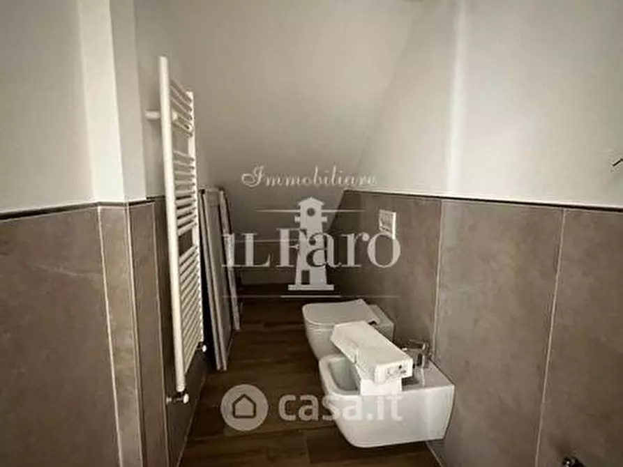 Immagine 7 di Terratetto in vendita  a Campi Bisenzio