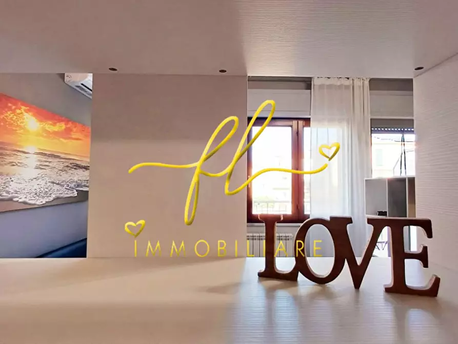 Immagine 5 di Appartamento in vendita  a Rosignano Marittimo