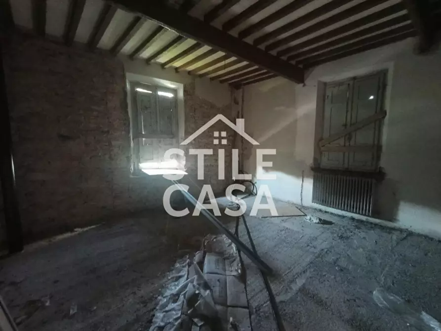 Immagine 40 di Casa semindipendente in vendita  a Castelfranco Di Sotto