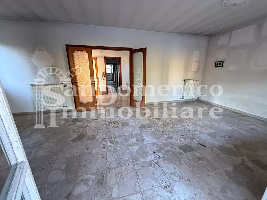 Immagine 13 di Villa in vendita  a Pisa