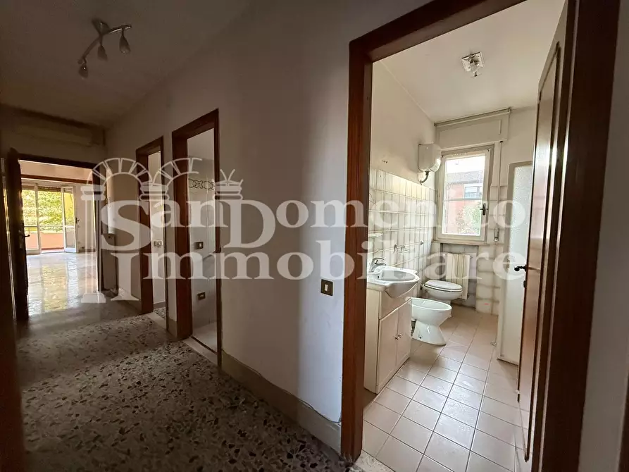 Immagine 19 di Villa in vendita  a Pisa