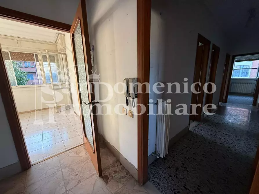 Immagine 5 di Villa in vendita  a Pisa