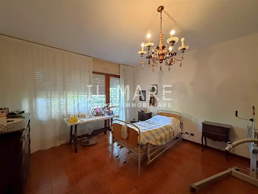 Immagine 9 di Appartamento in vendita  a Massa