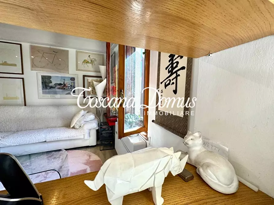 Immagine 15 di Appartamento in vendita  a Siena