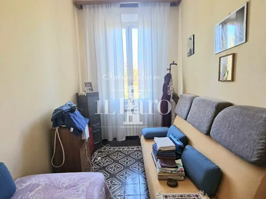 Immagine 37 di Terratetto in vendita  a Campi Bisenzio