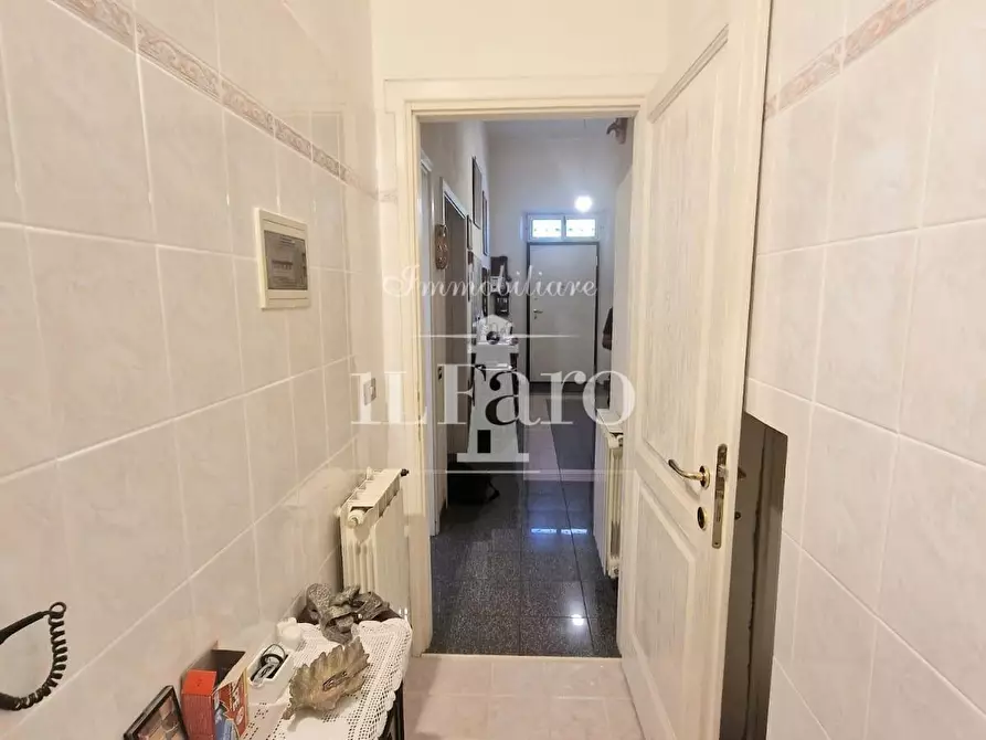 Immagine 52 di Terratetto in vendita  a Campi Bisenzio