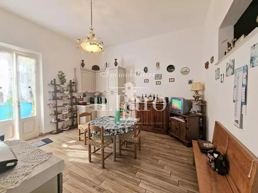 Immagine 14 di Terratetto in vendita  a Campi Bisenzio