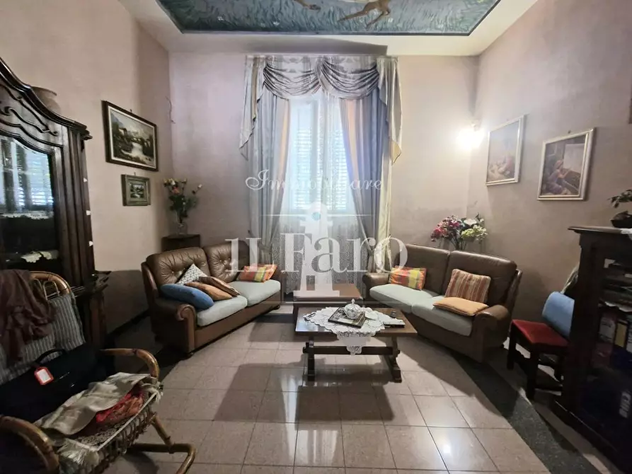 Immagine 16 di Terratetto in vendita  a Campi Bisenzio