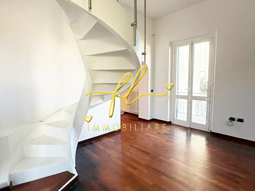 Immagine 20 di Appartamento in vendita  a Cecina