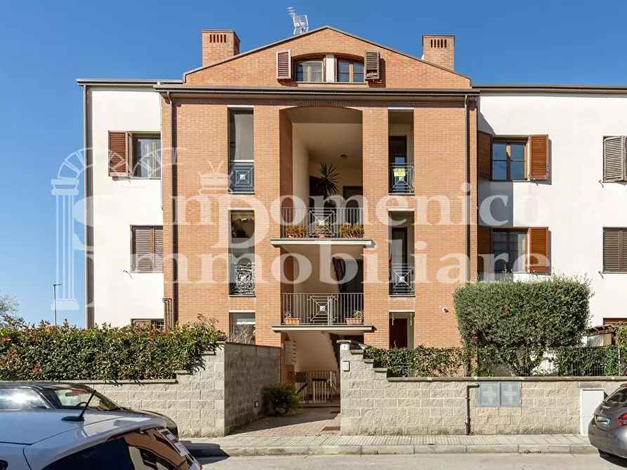 Immagine 23 di Appartamento in vendita  a San Giuliano Terme