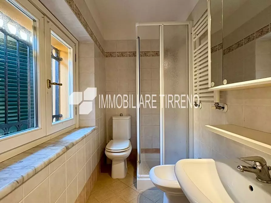 Immagine 12 di Appartamento in vendita  a Massa