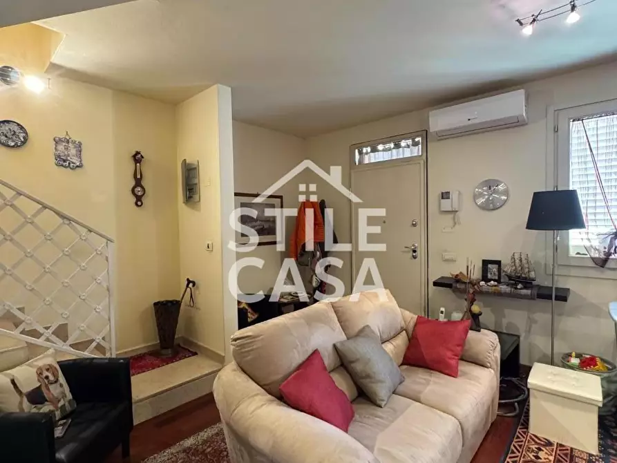 Immagine 7 di Villetta a schiera in vendita  a Altopascio