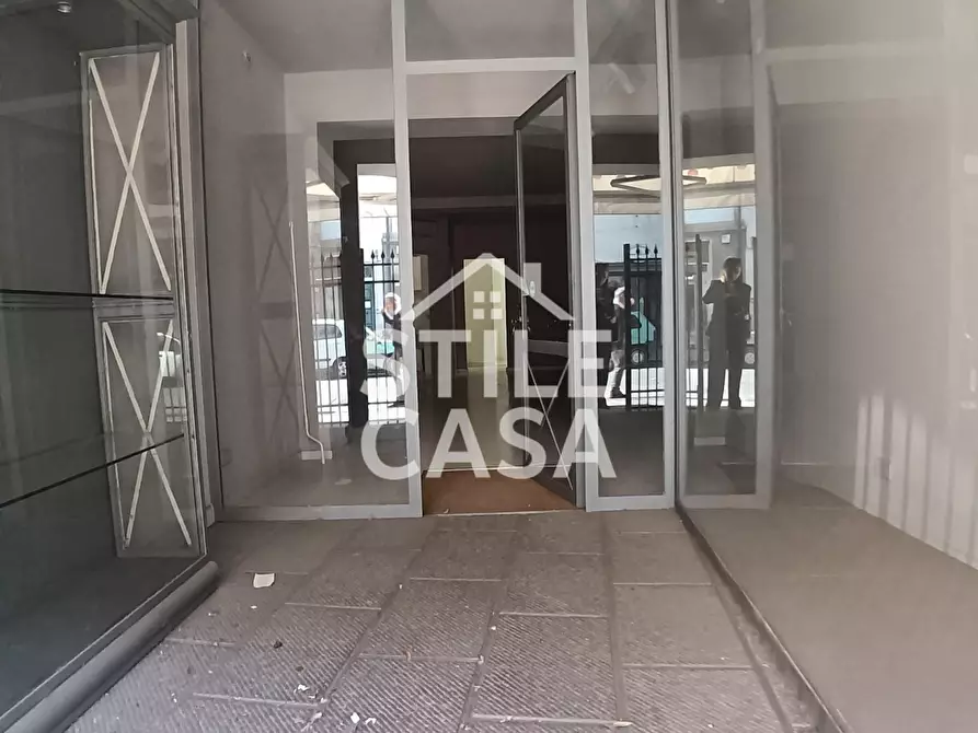 Immagine 2 di Locale commerciale in vendita  a Altopascio