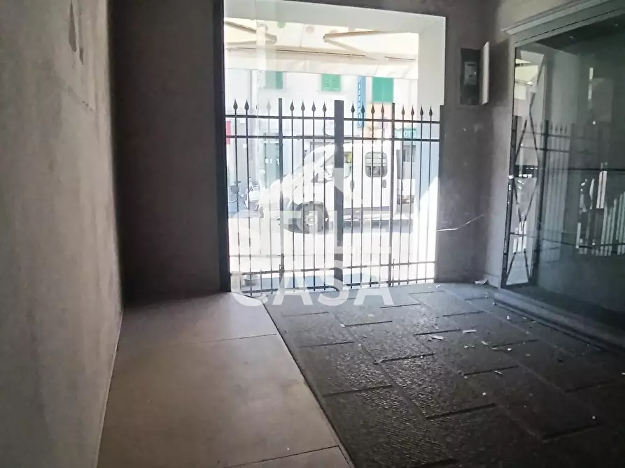 Immagine 12 di Locale commerciale in vendita  a Altopascio