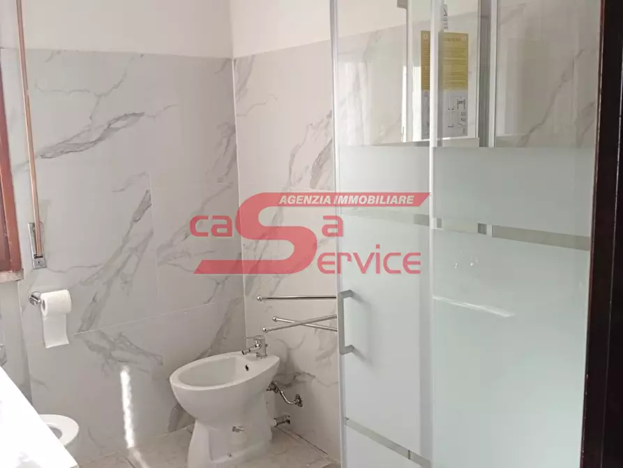 Immagine 11 di Appartamento in vendita  a Massa E Cozzile