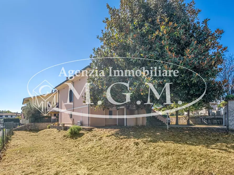 Immagine 10 di Casa indipendente in vendita  a Bientina