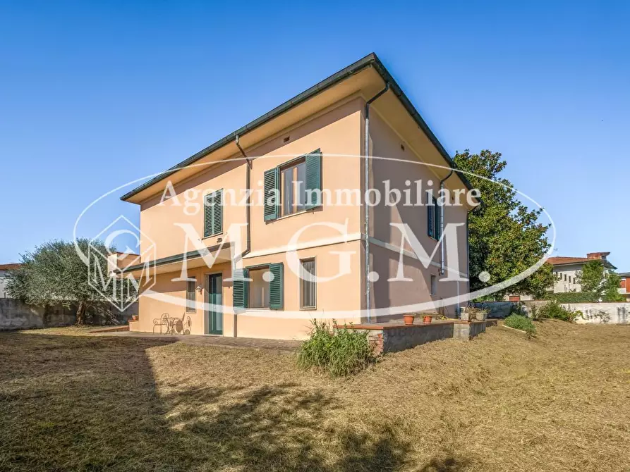 Immagine 11 di Casa indipendente in vendita  a Bientina