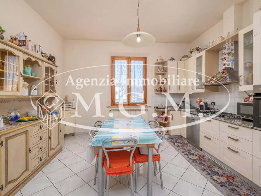 Immagine 21 di Casa indipendente in vendita  a Bientina