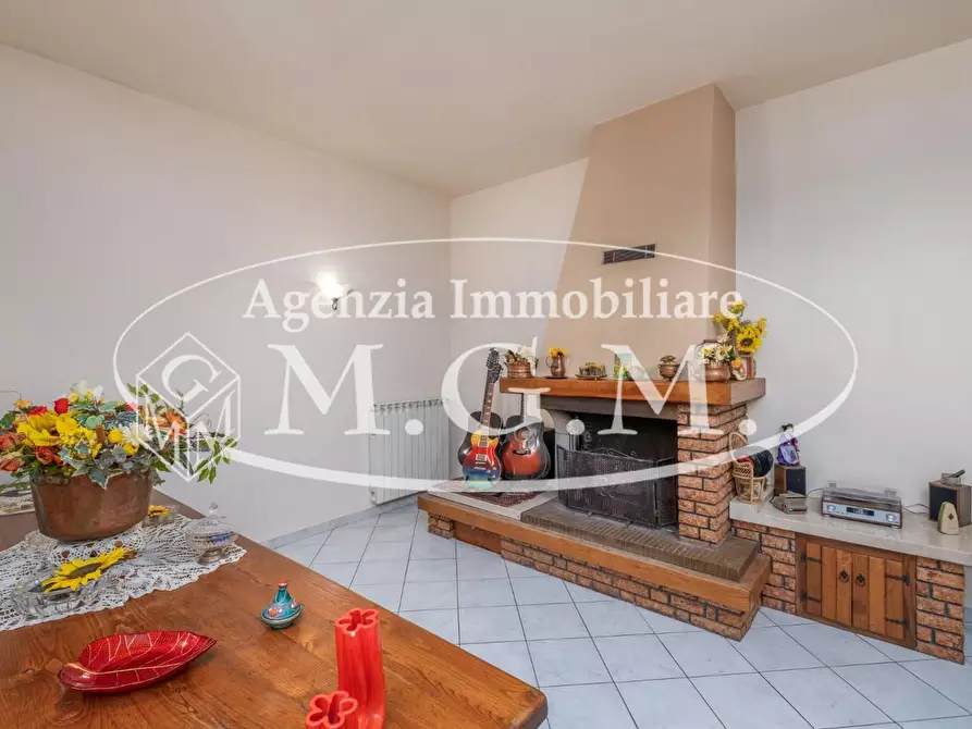 Immagine 18 di Casa indipendente in vendita  a Bientina