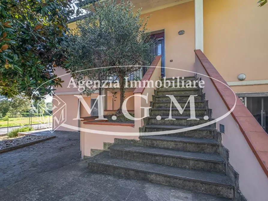 Immagine 14 di Casa indipendente in vendita  a Bientina