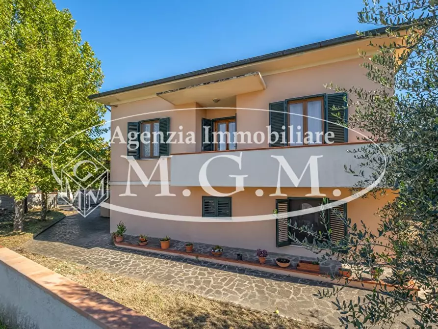 Immagine 8 di Casa indipendente in vendita  a Bientina