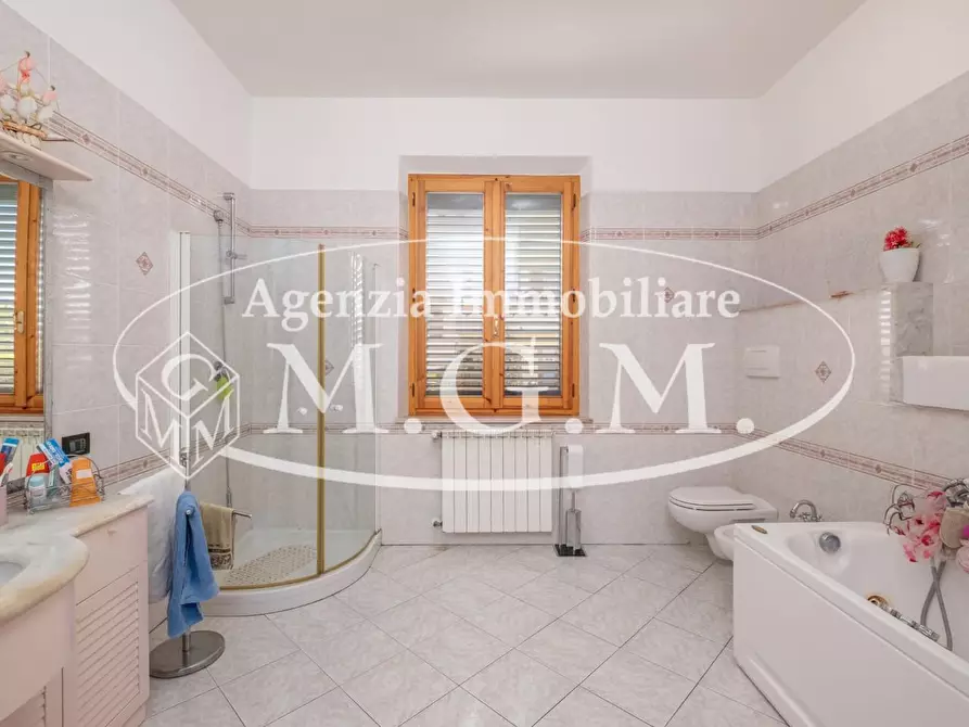 Immagine 27 di Casa indipendente in vendita  a Bientina