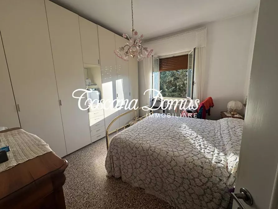 Immagine 5 di Appartamento in vendita  a Siena