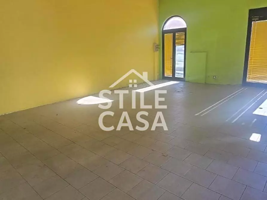 Immagine 8 di Locale commerciale in vendita  a Altopascio