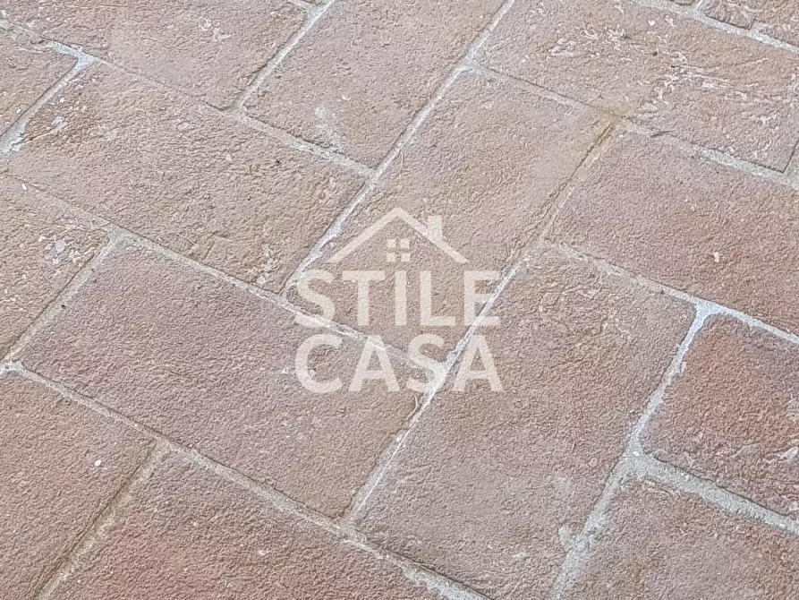 Immagine 25 di Appartamento in vendita  a Castelfranco Di Sotto