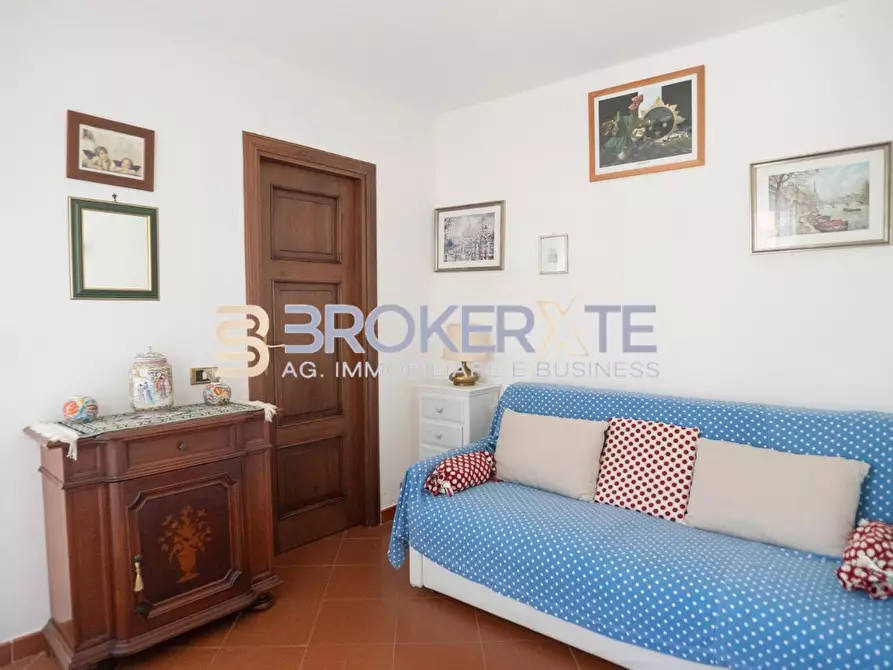 Immagine 20 di Appartamento in vendita  a Follo