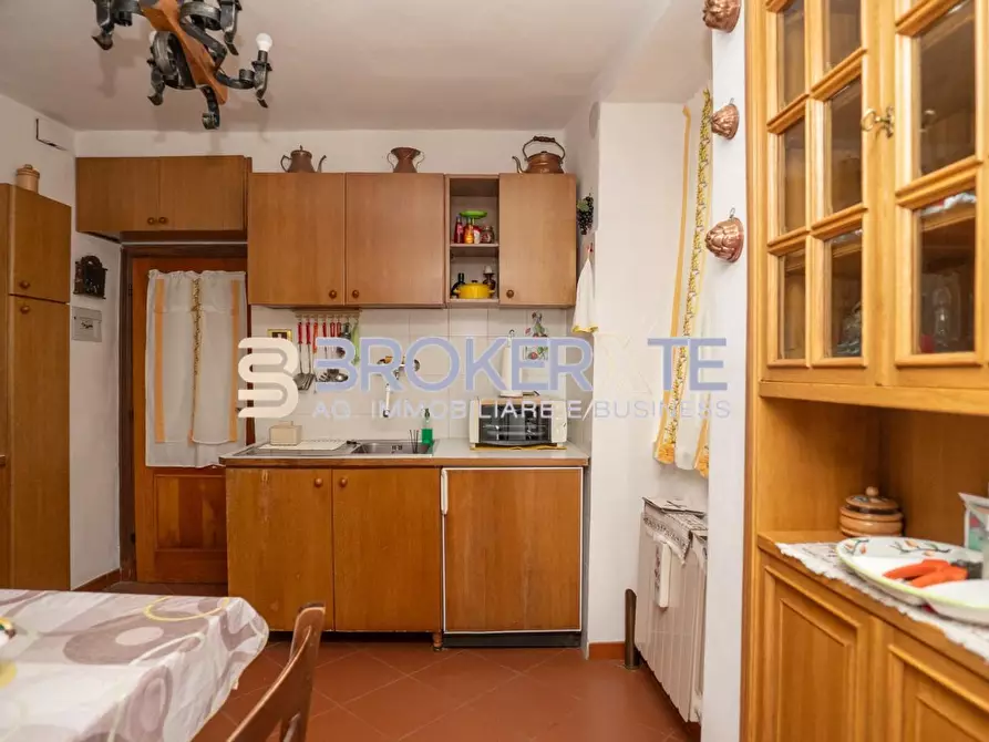 Immagine 10 di Appartamento in vendita  a Follo