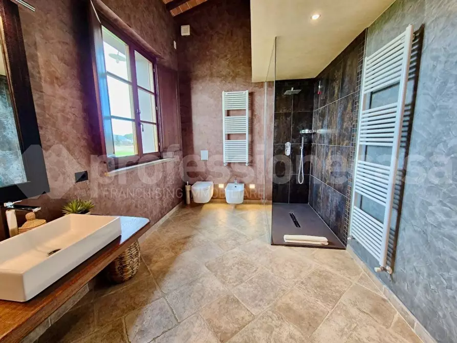 Immagine 22 di Rustico / casale in vendita  a Cascina