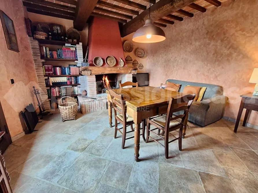 Immagine 12 di Rustico / casale in vendita  a Cascina