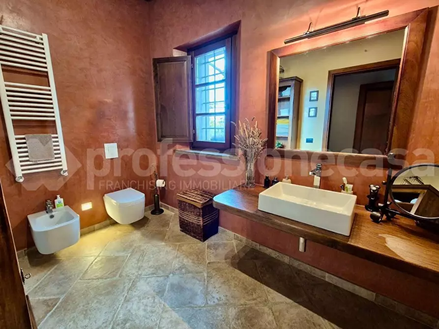 Immagine 18 di Rustico / casale in vendita  a Cascina