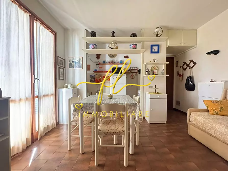 Immagine 6 di Appartamento in vendita  a Pisa