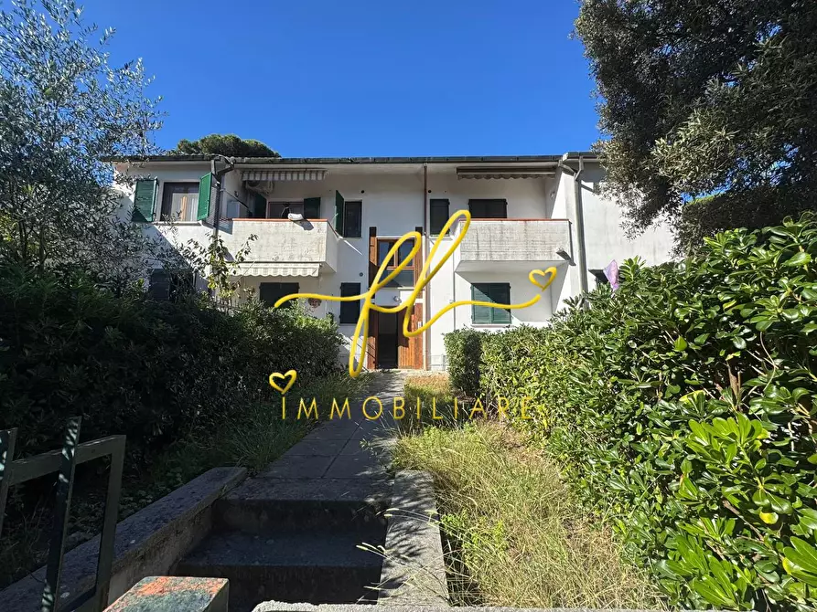 Immagine 18 di Appartamento in vendita  a Pisa